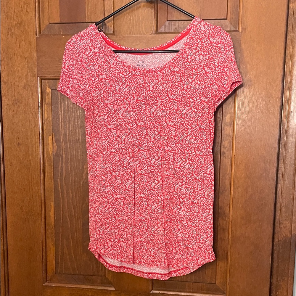 GAP Red Patterned Women's Short Sleeve Tee